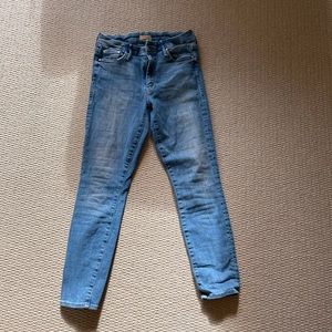 Mother denim looker cropped jean